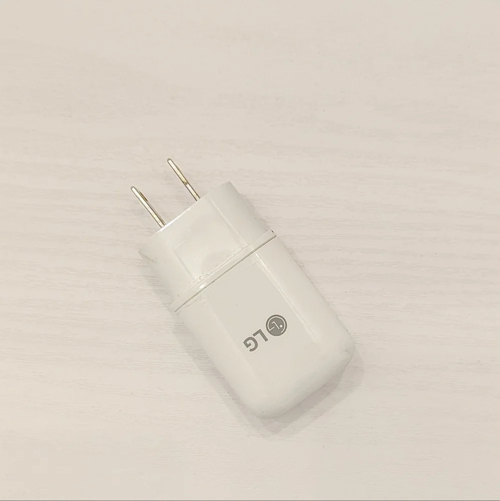 Genuine LG Travel Adapter - White